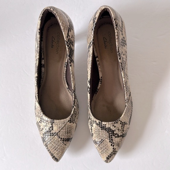 Clark’s Collection Linvale Sage Taupe Snakeskin 7 Pumps Heels Pointy Toe Slip On - Picture 6 of 9